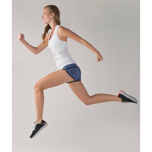 Lululemon Run: Speed Short Ace Spot Lullaby Black/Black 4 - Picture 5 of 10